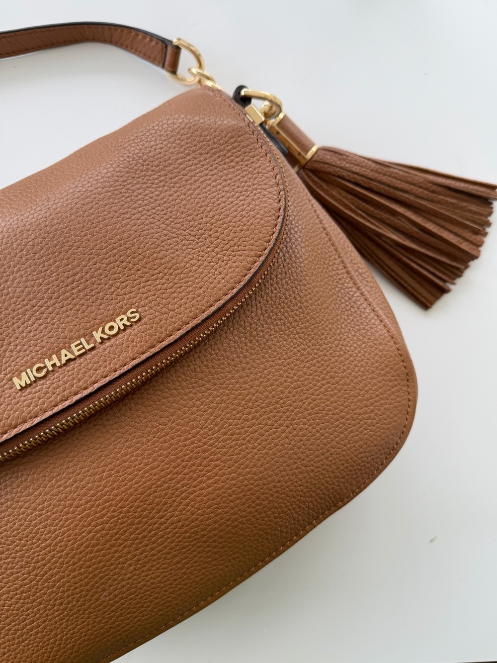 Michael Kors Camel Brown Pebbled Leather Bedford Crossbody Handbag -Tassel/Strap